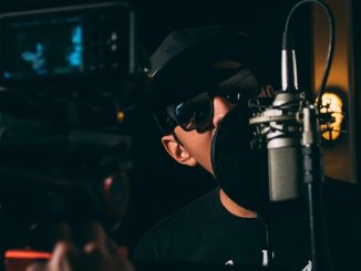 Five Famous Rappers That Love Trying Their Luck