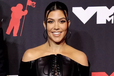 Kourtney Kardashian Net Worth